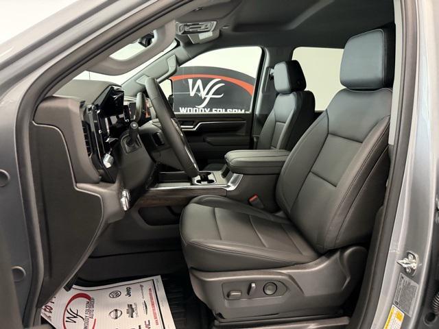 new 2025 GMC Sierra 2500 car, priced at $79,104