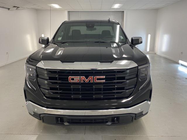 new 2025 GMC Sierra 1500 car, priced at $38,706