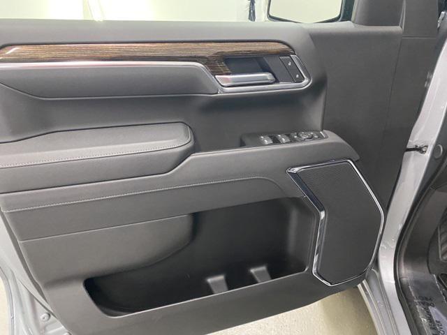 new 2025 GMC Sierra 1500 car, priced at $50,954