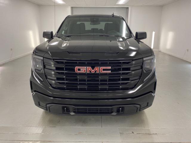 new 2024 GMC Sierra 1500 car, priced at $47,072