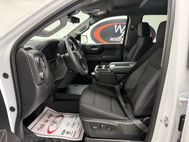 new 2025 GMC Sierra 1500 car, priced at $46,147