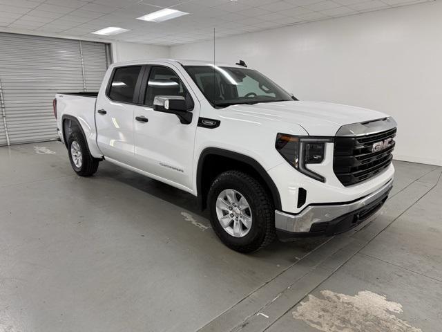 new 2025 GMC Sierra 1500 car, priced at $46,147