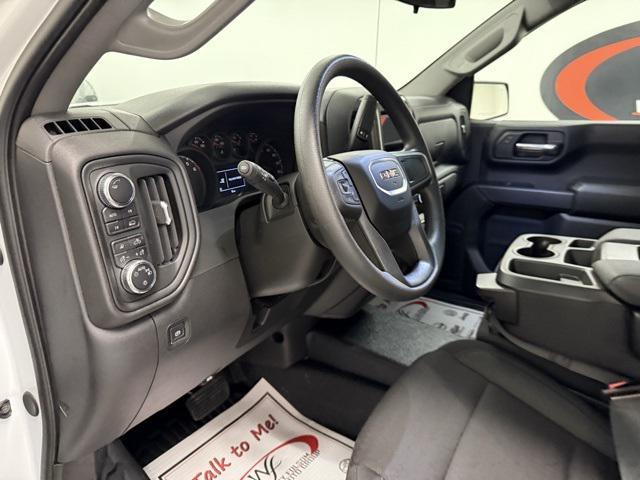 new 2025 GMC Sierra 1500 car, priced at $46,147