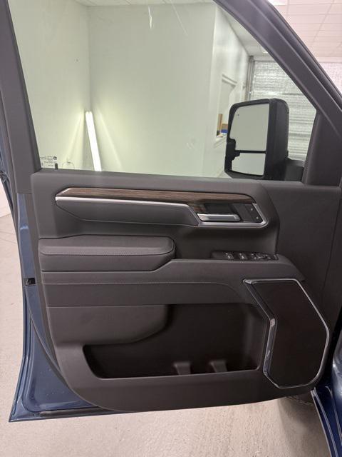 new 2025 Chevrolet Silverado 2500 car, priced at $71,866