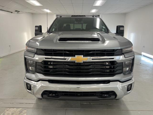 new 2025 Chevrolet Silverado 3500 car, priced at $76,400