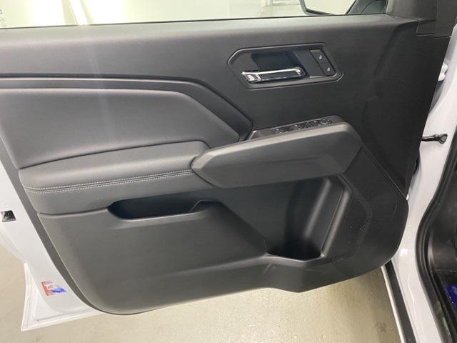 new 2025 GMC Canyon car, priced at $46,106