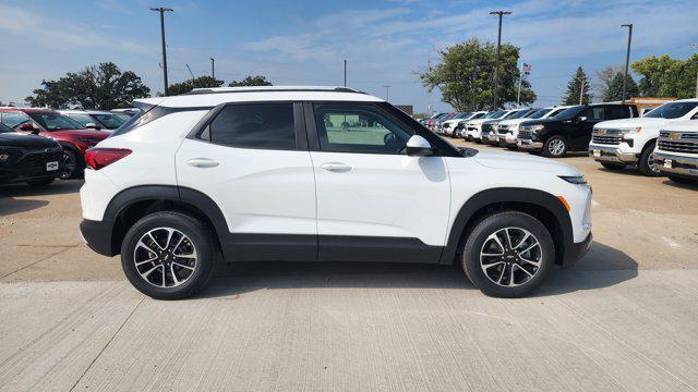 new 2026 Chevrolet TrailBlazer car, priced at $30,275