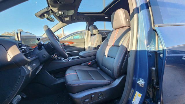 new 2026 Chevrolet Traverse car, priced at $61,094