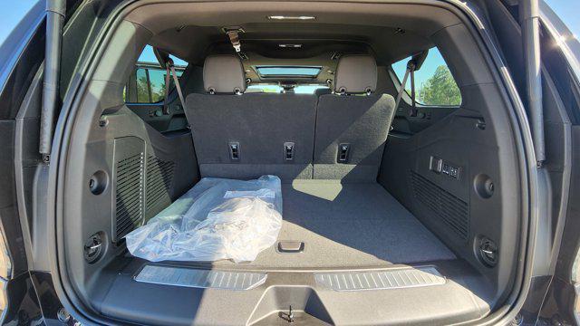 new 2025 Chevrolet Suburban car, priced at $88,580