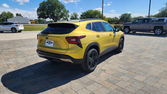 new 2025 Chevrolet Trax car, priced at $27,480