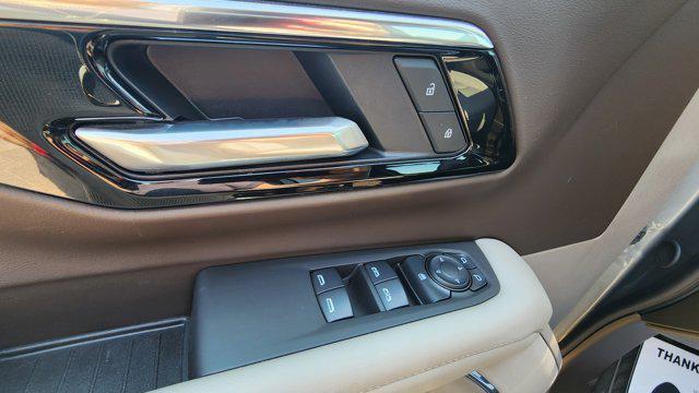 new 2025 Chevrolet Suburban car, priced at $62,000