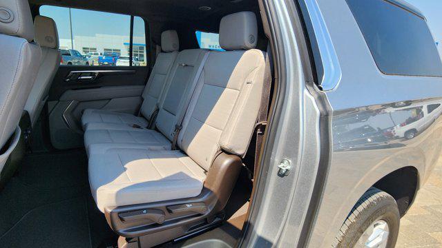 new 2025 Chevrolet Suburban car, priced at $62,000