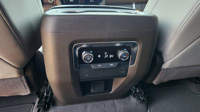 new 2025 Chevrolet Suburban car, priced at $62,000