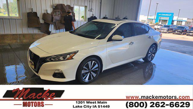 used 2019 Nissan Altima car, priced at $15,000