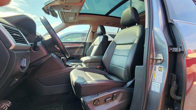 used 2021 Volkswagen Atlas car, priced at $23,900