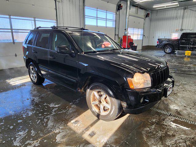 used 2007 Jeep Grand Cherokee car, priced at $3,500