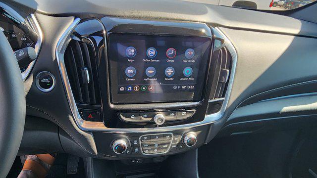used 2022 Chevrolet Traverse car, priced at $34,442