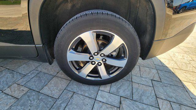 used 2022 Chevrolet Traverse car, priced at $34,442
