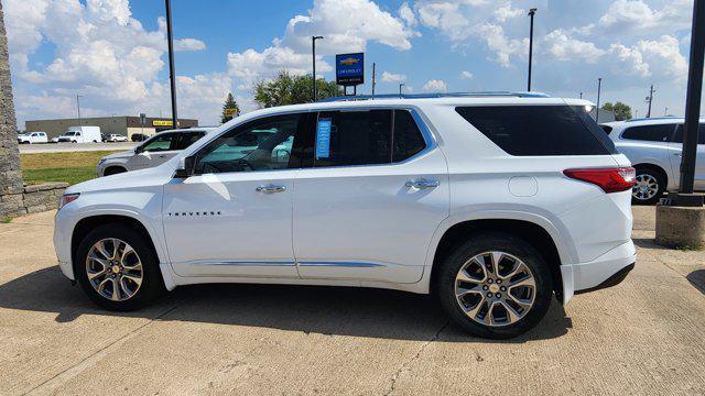 used 2021 Chevrolet Traverse car, priced at $33,900