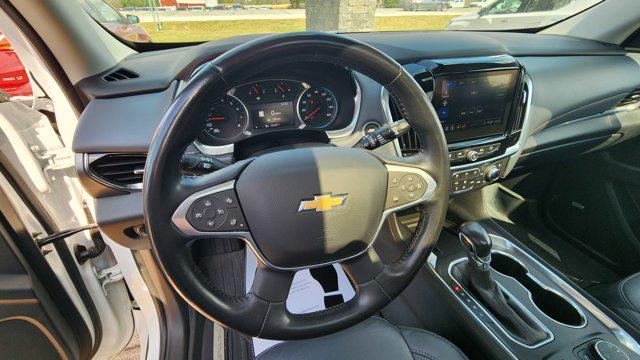 used 2021 Chevrolet Traverse car, priced at $33,900