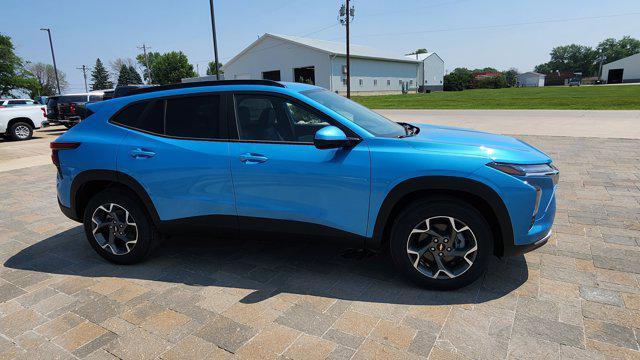 new 2025 Chevrolet Trax car, priced at $26,155