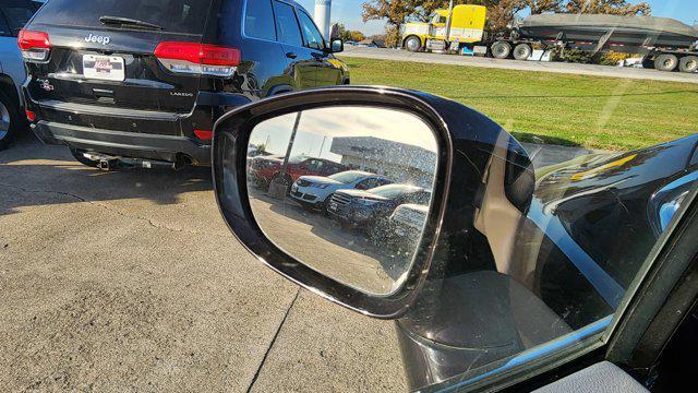 used 2017 Chrysler Pacifica car, priced at $6,900