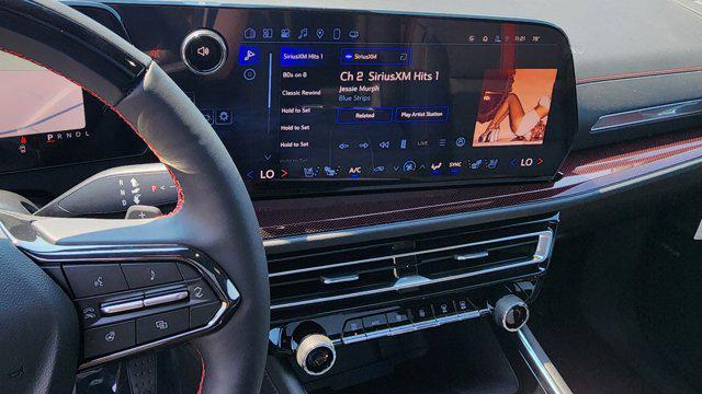 new 2025 Chevrolet Traverse car, priced at $59,170