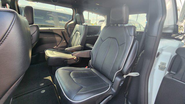 used 2025 Chrysler Pacifica car, priced at $43,435