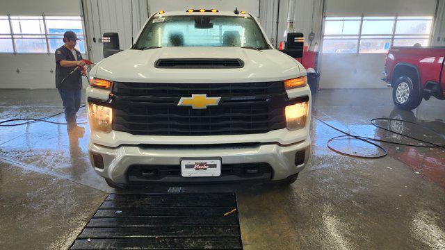 new 2025 Chevrolet Silverado 3500 car, priced at $62,760