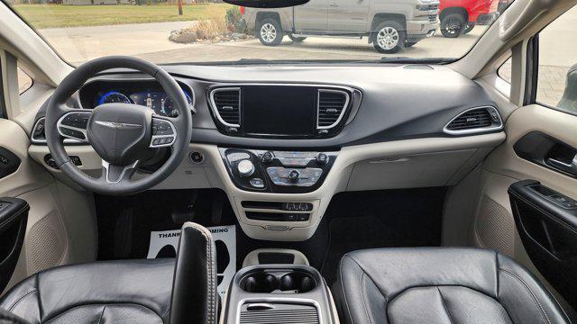 used 2022 Chrysler Pacifica car, priced at $21,500