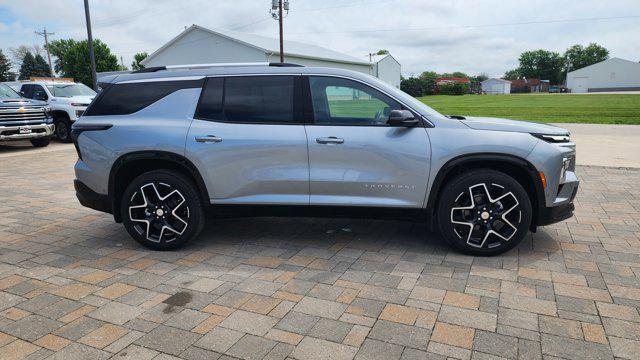 used 2025 Chevrolet Traverse car, priced at $62,000