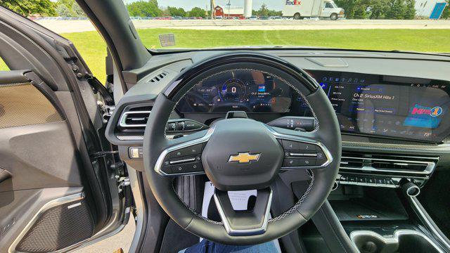 used 2025 Chevrolet Traverse car, priced at $62,000