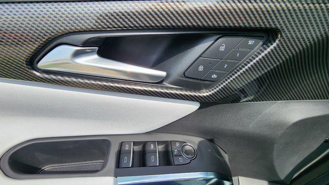used 2025 Chevrolet Traverse car, priced at $62,000