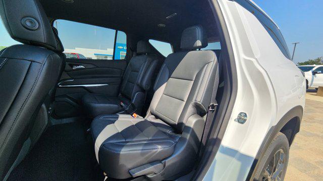 new 2025 Chevrolet Traverse car, priced at $48,230