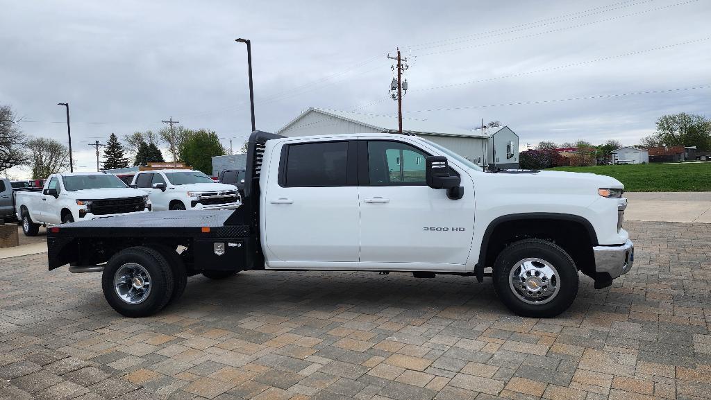 new 2024 Chevrolet Silverado 3500 car, priced at $61,395