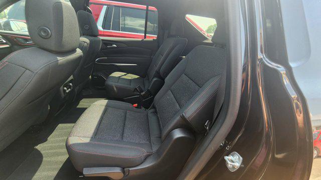 used 2024 Chevrolet Traverse car, priced at $51,900
