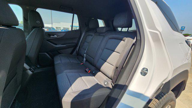 new 2026 Chevrolet Equinox car, priced at $31,995