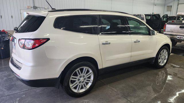 used 2015 Chevrolet Traverse car, priced at $9,900