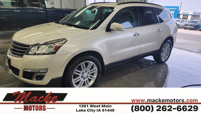 used 2015 Chevrolet Traverse car, priced at $9,900