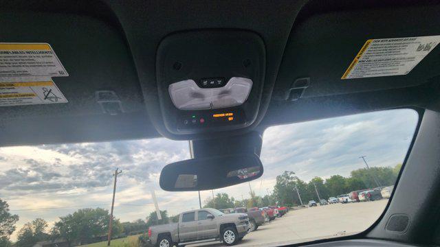 new 2025 Chevrolet TrailBlazer car, priced at $28,900