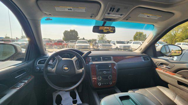 used 2012 Chevrolet Suburban car, priced at $8,900