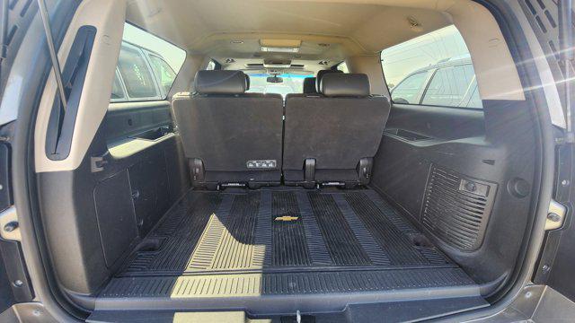 used 2012 Chevrolet Suburban car, priced at $8,900