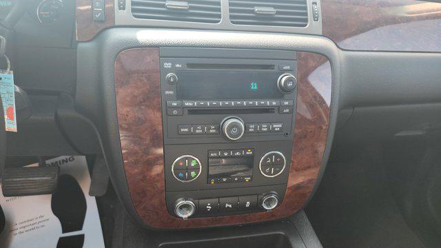 used 2012 Chevrolet Suburban car, priced at $8,900