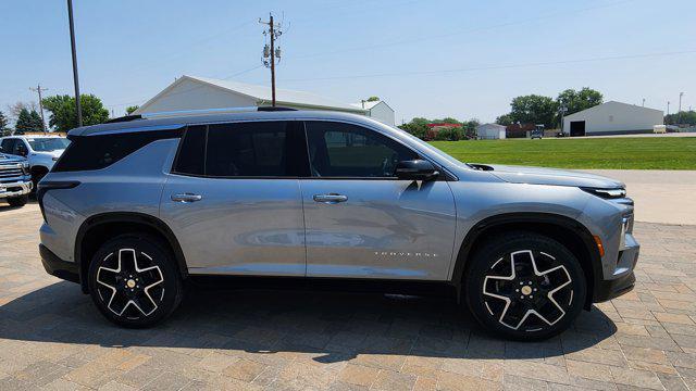new 2025 Chevrolet Traverse car, priced at $58,195