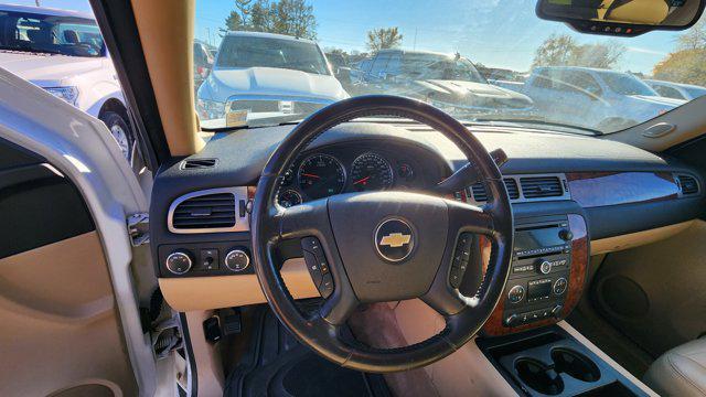 used 2008 Chevrolet Suburban car, priced at $7,500