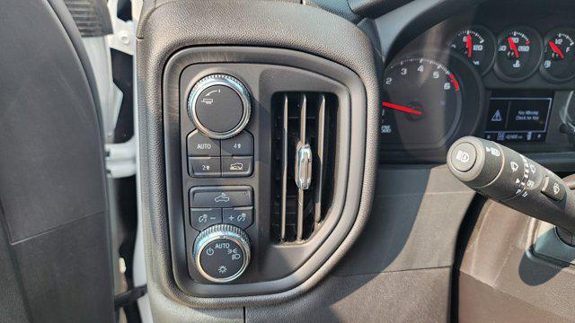 used 2024 GMC Sierra 1500 car, priced at $29,500