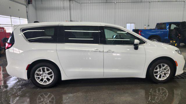 used 2023 Chrysler Pacifica car, priced at $28,900