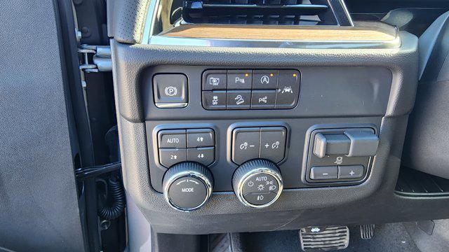 new 2026 Chevrolet Suburban car, priced at $90,129