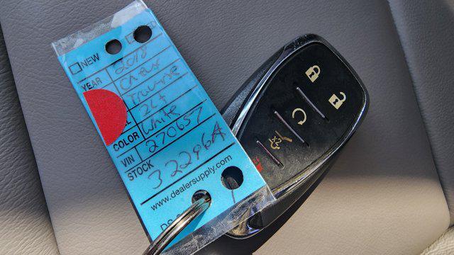 used 2018 Chevrolet Traverse car, priced at $18,900