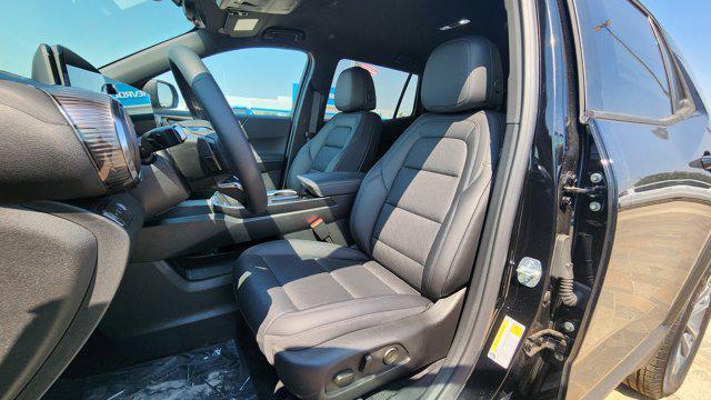 new 2026 Chevrolet Equinox car, priced at $34,990